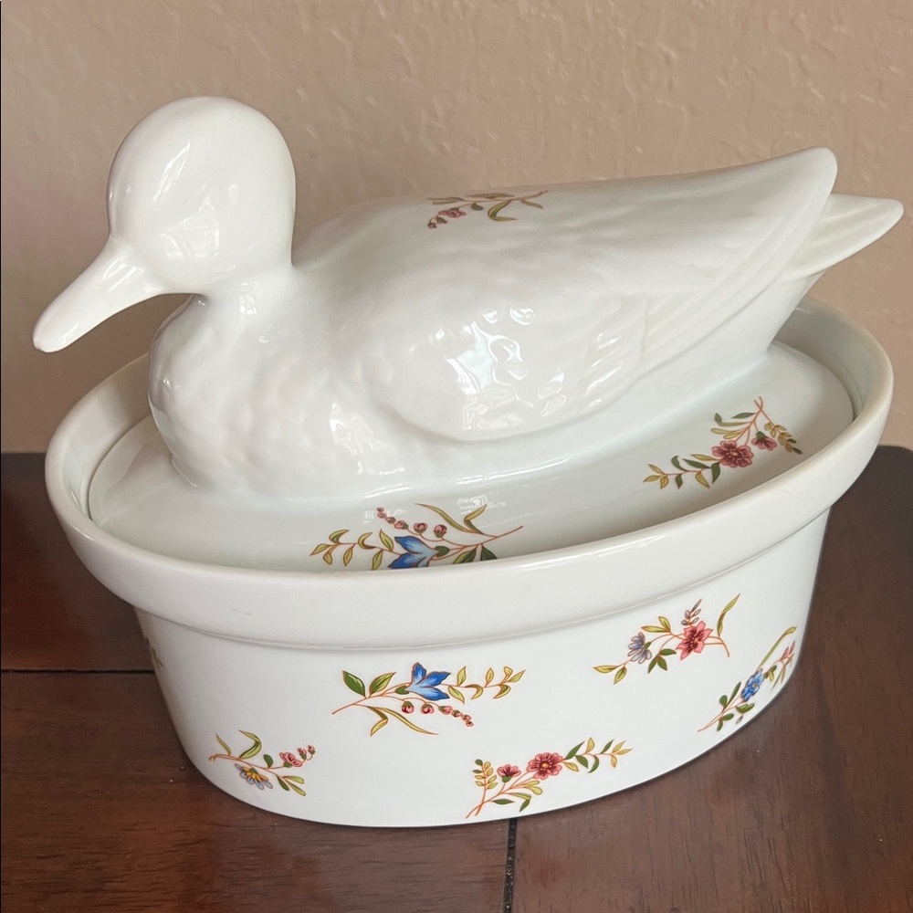 Vintage BIA Cordon Bleu Casserole White Ceramic Duck Dish with Floral Design